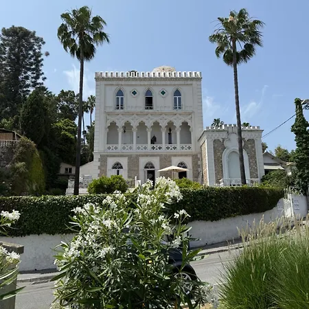 Sea-vue 2 Bedroom In Golfe-juan Close To